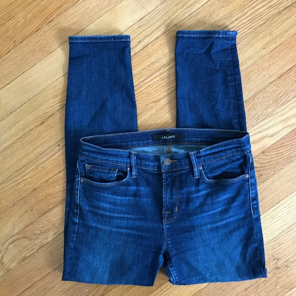 J Brand Denim - J Brand Dark Vintage Capri Jeans Size 29